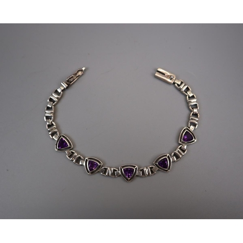 65 - Silver amethyst set bracelet - 20cm approx.