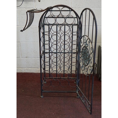 350 - Lockable metal wine rack