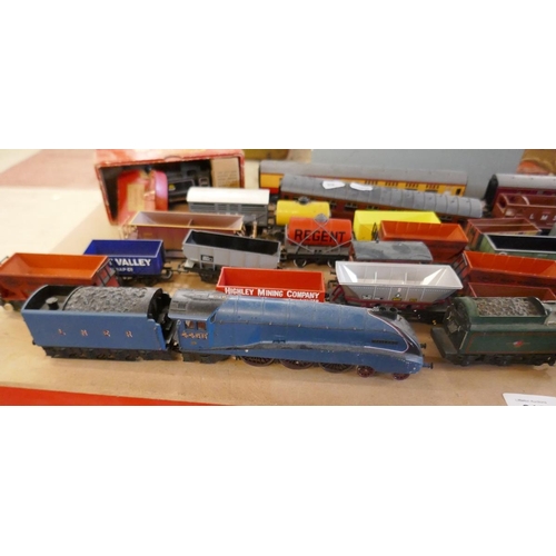 212 - Collection of train locomotives and carriages