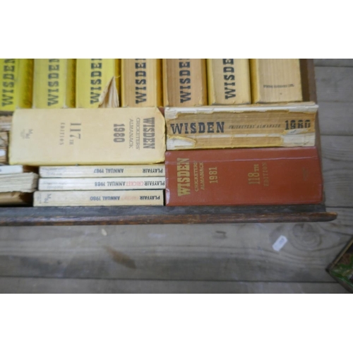 216 - Collection of Wisden Cricketers Almanac together with other cricketing books