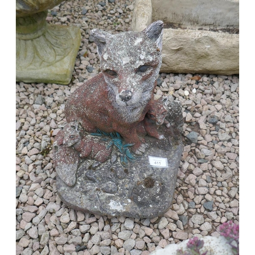 411 - Stone fox and cubs figure