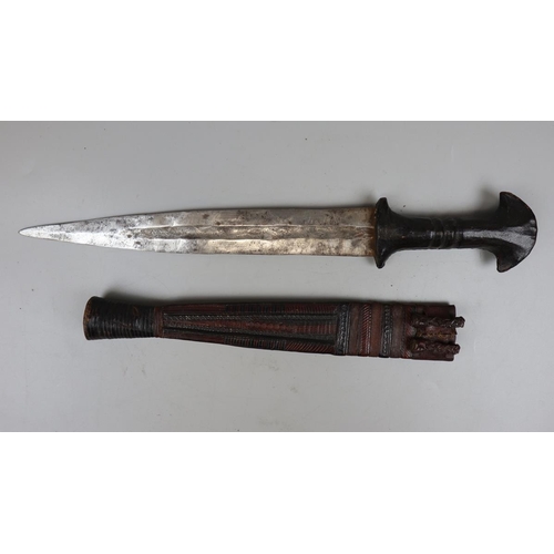 116 - Antique dagger in sheath (possibly Tuareg dagger)