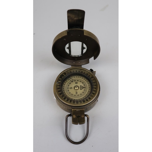 129 - Compass marked TG.Co Ltd London MkIII 1941