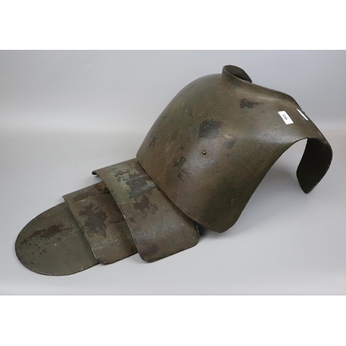 159 - WW1 German trench body armour
