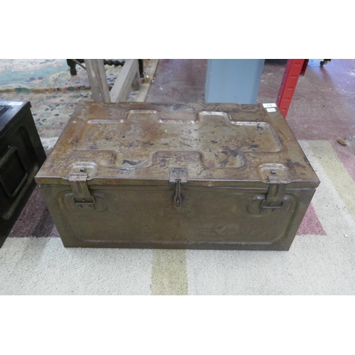 176 - WW2 ammo box 1941