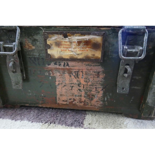 178 - Post WW2 wooden mine detectors kit box