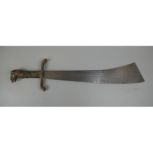 322 - Eagles head handle short sword