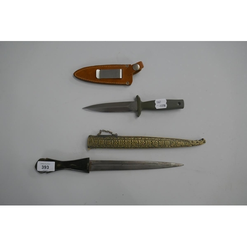 393 - Gerber style knife together with another