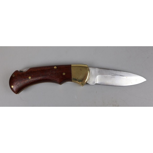 80 - Chinese lock knife