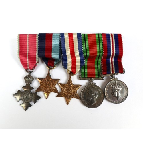 257 - Collection of WW2 medals to include Africa Star