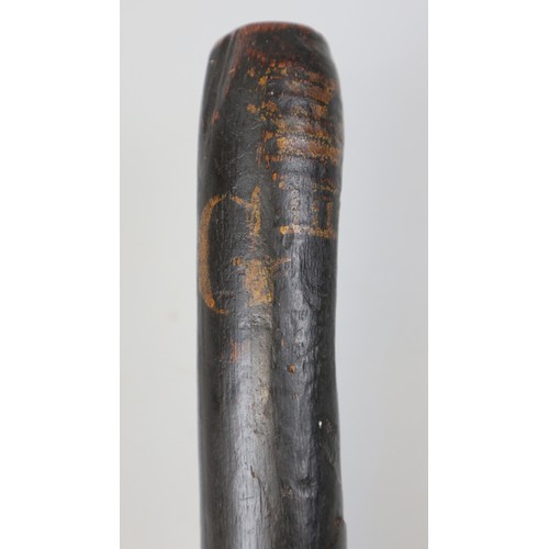 277 - 19thC George III truncheon with crest