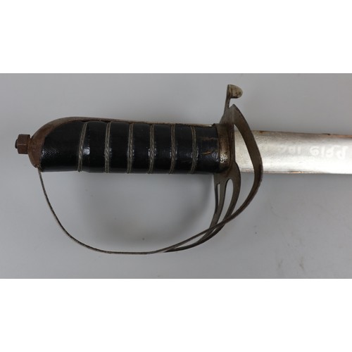 288 - Indian saber in scabbard