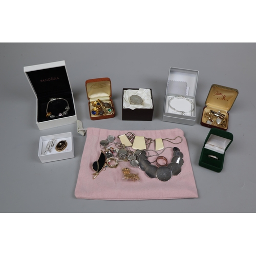 125 - Collection of costume jewellery to include Pandora and hallmarked silver pillbox