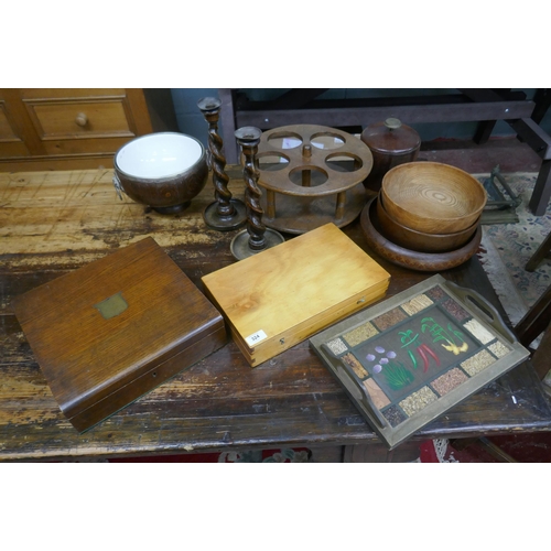 324 - Collection of wooden items etc