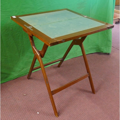 410 - Folding card table