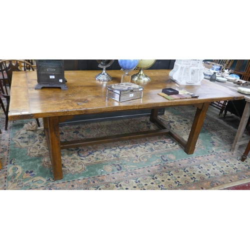 467 - Large oak refectory table - Approx size: W: 220cm D: 112cm H: 77cm