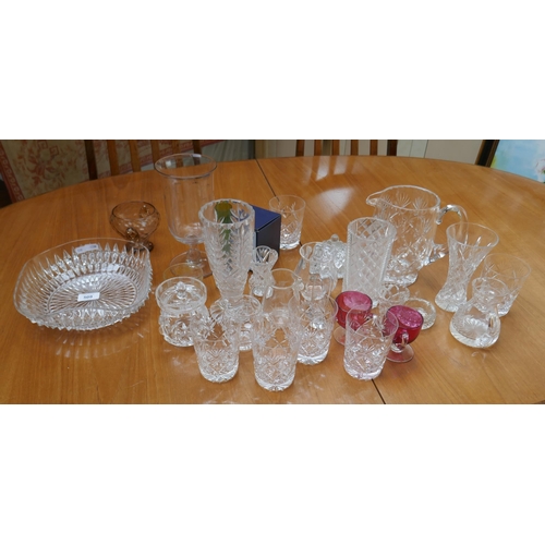 509 - Large quantity of glassware
