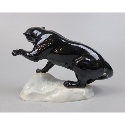 197 - Beswick puma model No 1702 - Approx height 21.5cm