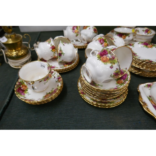 256 - Royal Albert Old Country Roses tea set for 12