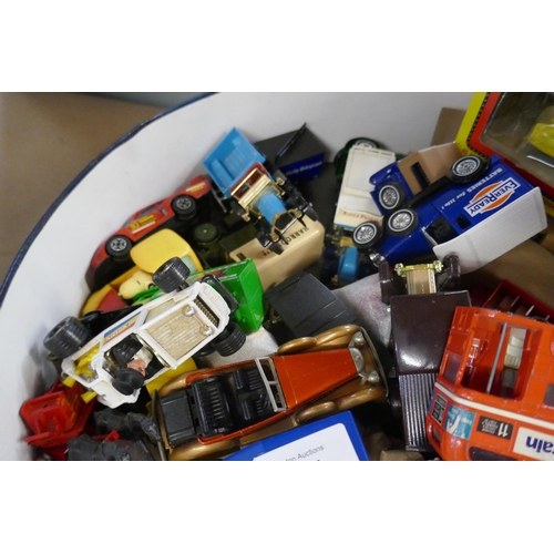 284 - Collection of die cast cars