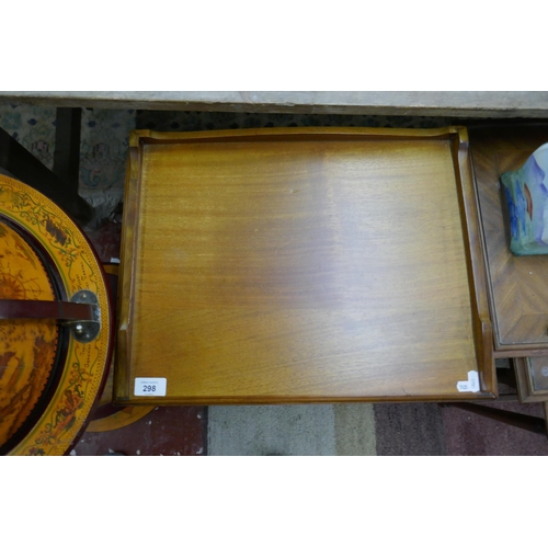 298 - 4 drawer bedside cabinet - Approx size: W: 49cm D: 37cm H: 63cm