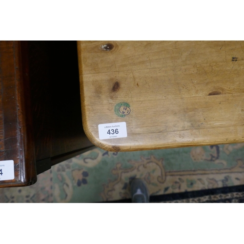 436 - Pine cabinet - Approx size: W: 122cm D: 47cm H: 91cm