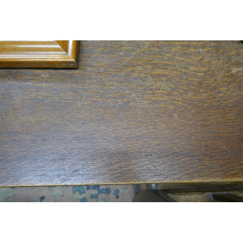 481 - Oak refectory table - Approx size: W: 168cm D: 84cm H: 77cm