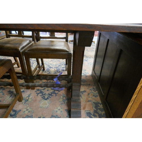 481 - Oak refectory table - Approx size: W: 168cm D: 84cm H: 77cm