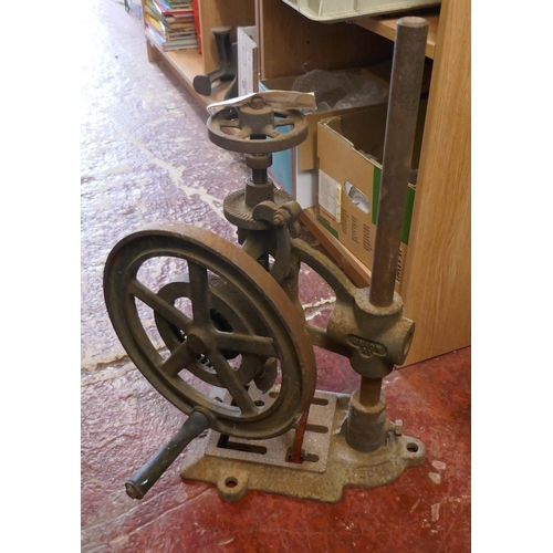 326 - Antique pillar drill