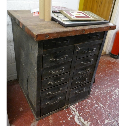 341 - Set of workshop metal bank of drawers - Approx size: W: 71cm D: 70cm H:83cm