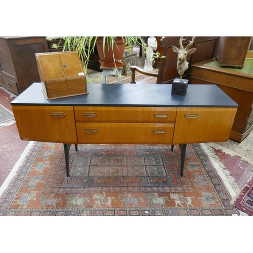 373 - Mid-century sideboard - Approx size: W: 158cm D: 46cm H: 66cm