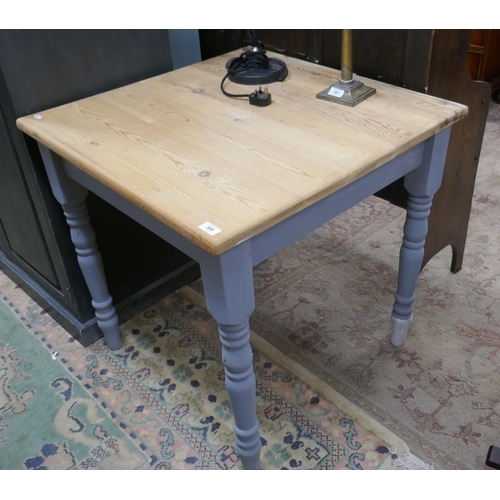 386 - Scrub top pine table