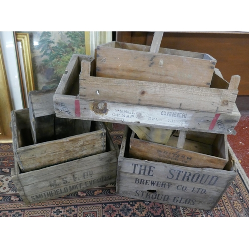 466 - Collection of wooden crates