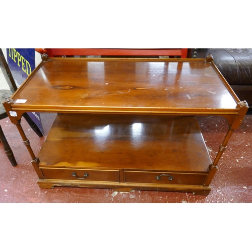 467 - 2 tier coffee table with integrated drawers