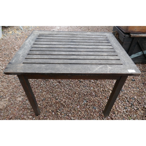 499 - Teak garden table