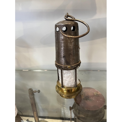 129 - Metal miners lamp