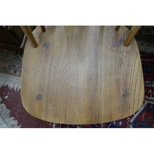 304 - Ercol table with 4 chairs and 2 carvers