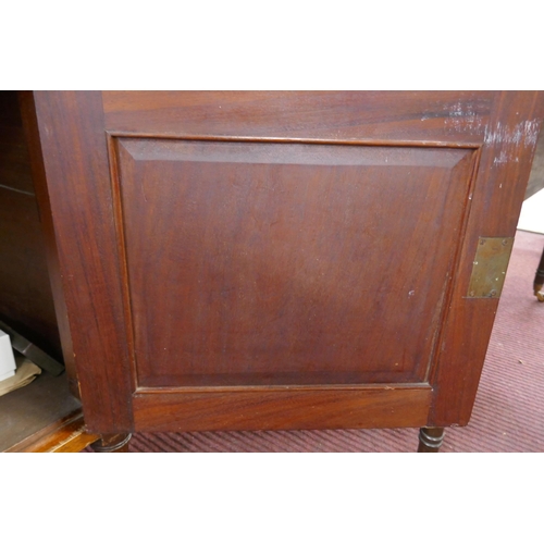 358 - Mahogany buffet - Approx size: W: 124cm D: 51cm H: 142cm