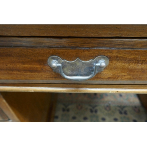 377 - Large Edwardian desk