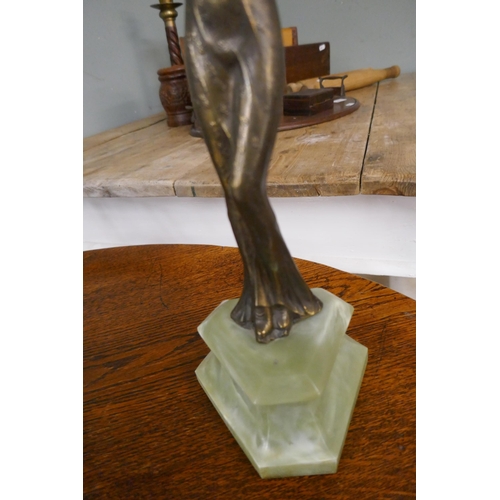 412 - Pair of bronze statues on marble bases - Approx height: 34cm