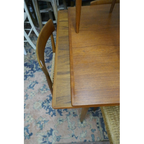 426 - Large Danish teak/rosewood dining table - Approx size L 140cm ( extended 240cm) W90cm H 73cm