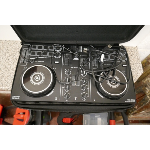 389 - Pioneer DJ smart dj controller