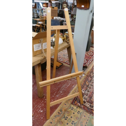 414 - Wooden artist easel - Renoir