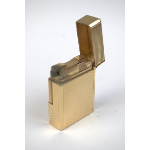 102 - A Dupont gold plated lighter