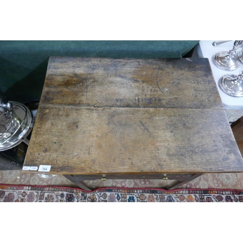 304 - Single drawer 19thC table - Approx size: W: 77cm, D: 55cm, H: 75cm