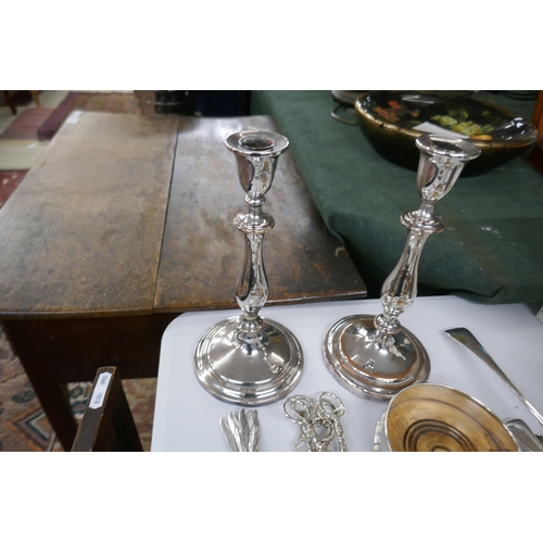 306 - Collection of silver plate to include champagne coasters