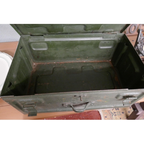 344 - 1942 ammunition box