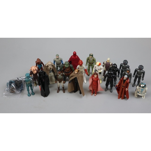 13 - Star Wars - Good collection of original trilogy figures and accessories to include Luke Skywalker, R... 