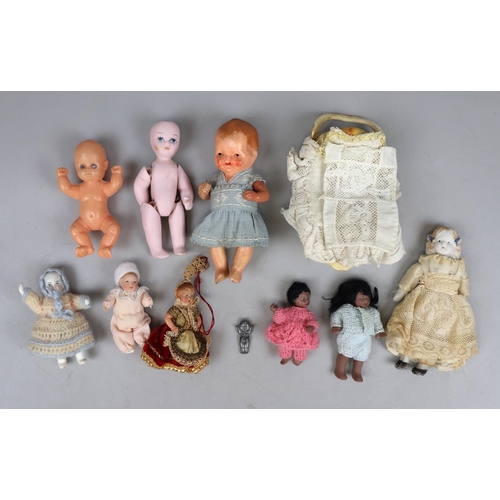 20 - Miniature antique dolls