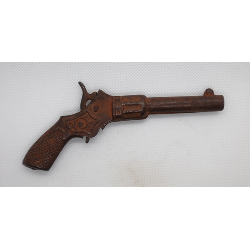 26 - 1920's cap gun marked IVO